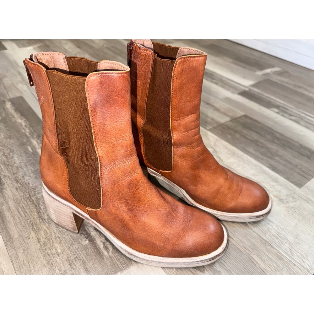 Free People Made in Spain Leather Chelsea Boots Cognac Brown Block Heel Size 39